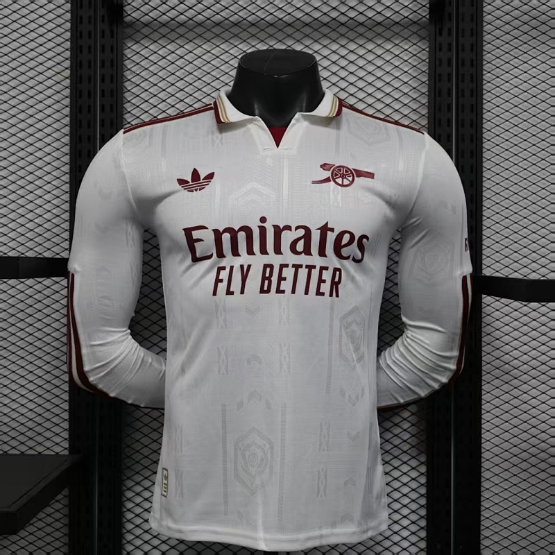 Version Player_Jugadores- Camisetas de manga larga del Arsenal para su segundo partido como